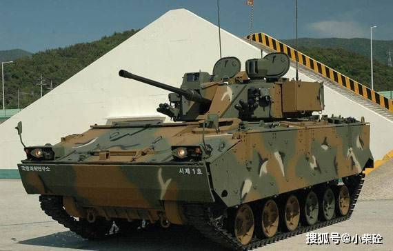 思密达的大装备kifv步兵战车