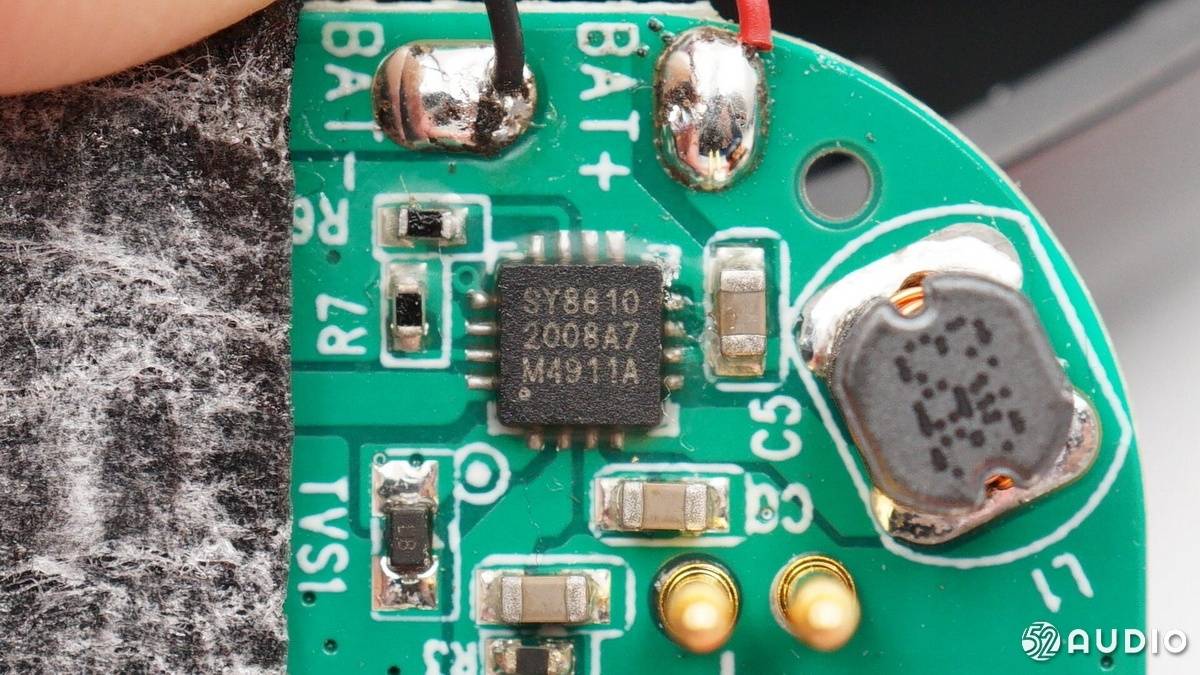 原创思远半导体sy8810打入摩托罗拉供应链带来智能化充电仓管理方案