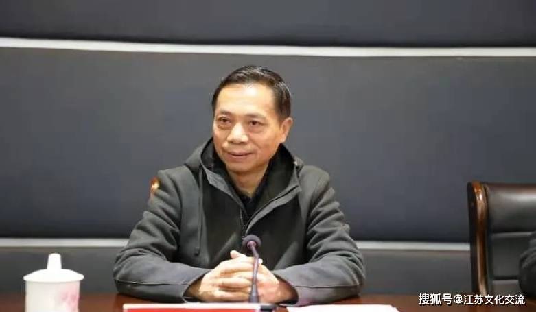 崔晓荣在致辞中向为此次活动作出积极贡献的扶贫开发协会,爱心企业和