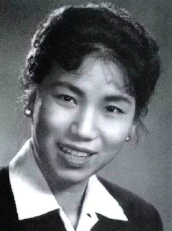 坎坷的赵丽蓉:前夫早逝,再婚后丧女又丧夫,72岁因病去世