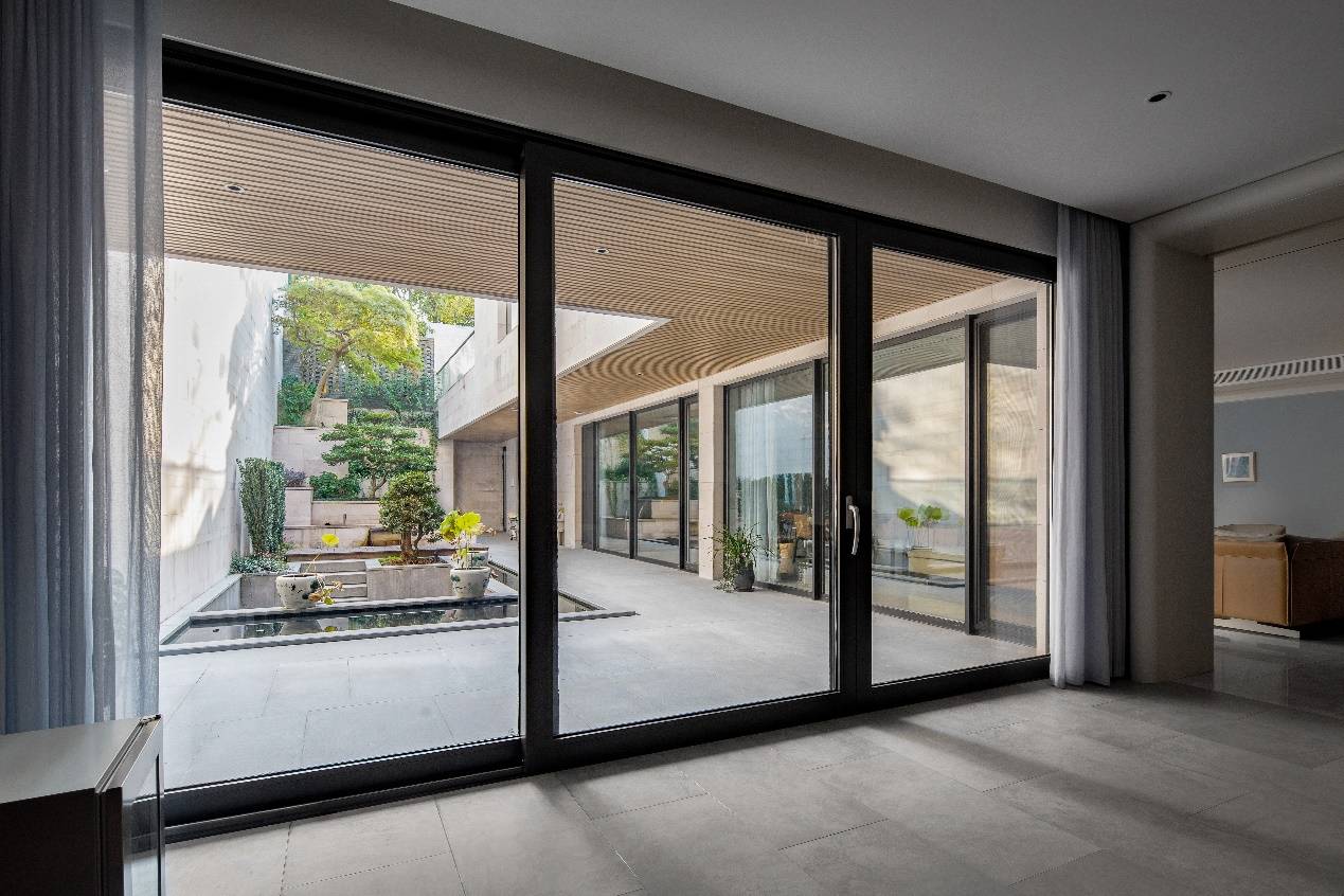 最新案例 | 在巴尔蒂克门窗的世界里,眺望世界!