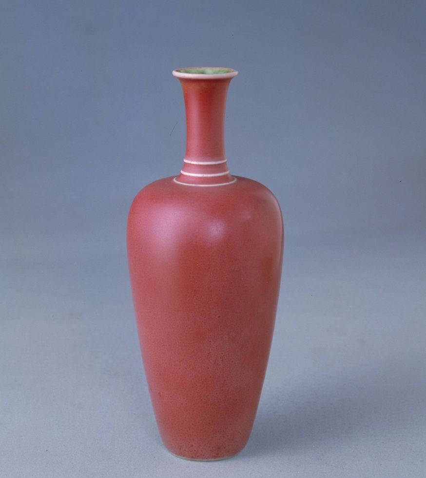 说瓷系列之人面桃花相映红晚清红釉瓷器的特征