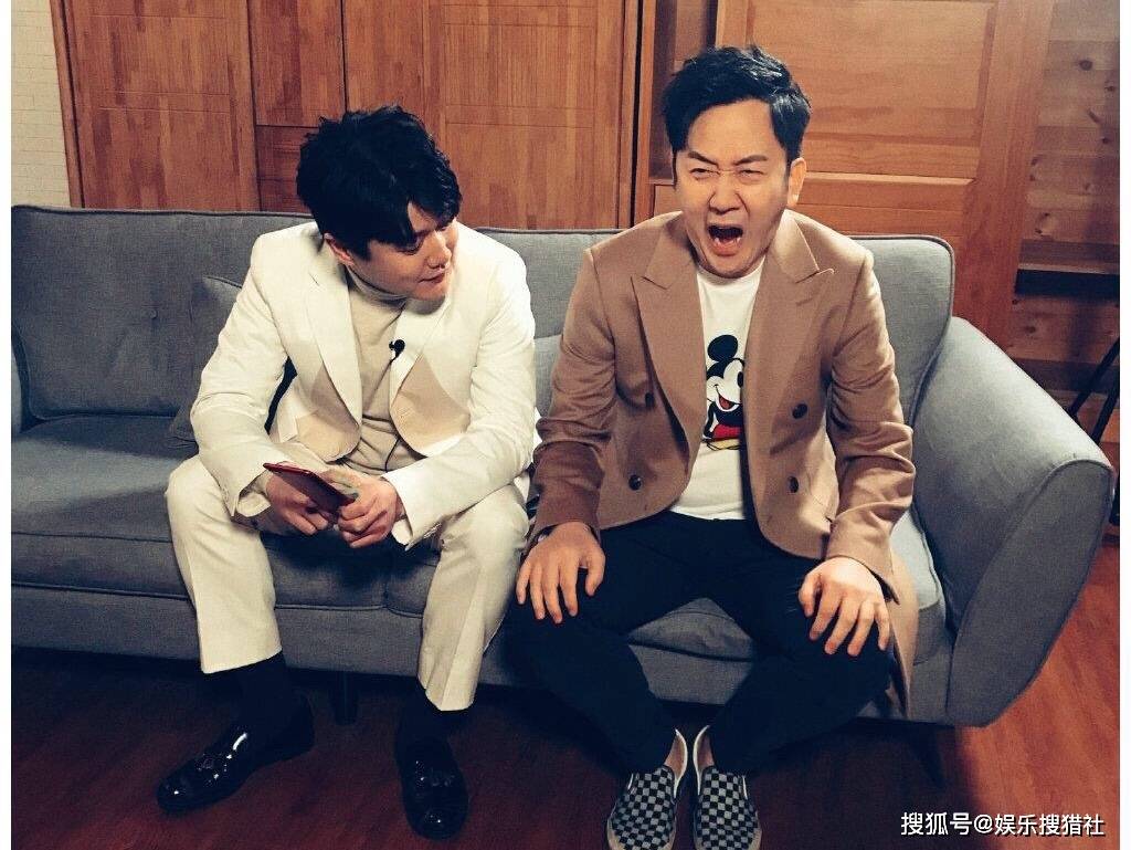 同一个组合不同的命运,“筷子兄弟”工作室注销,疑似两人正式分道扬镳_肖央