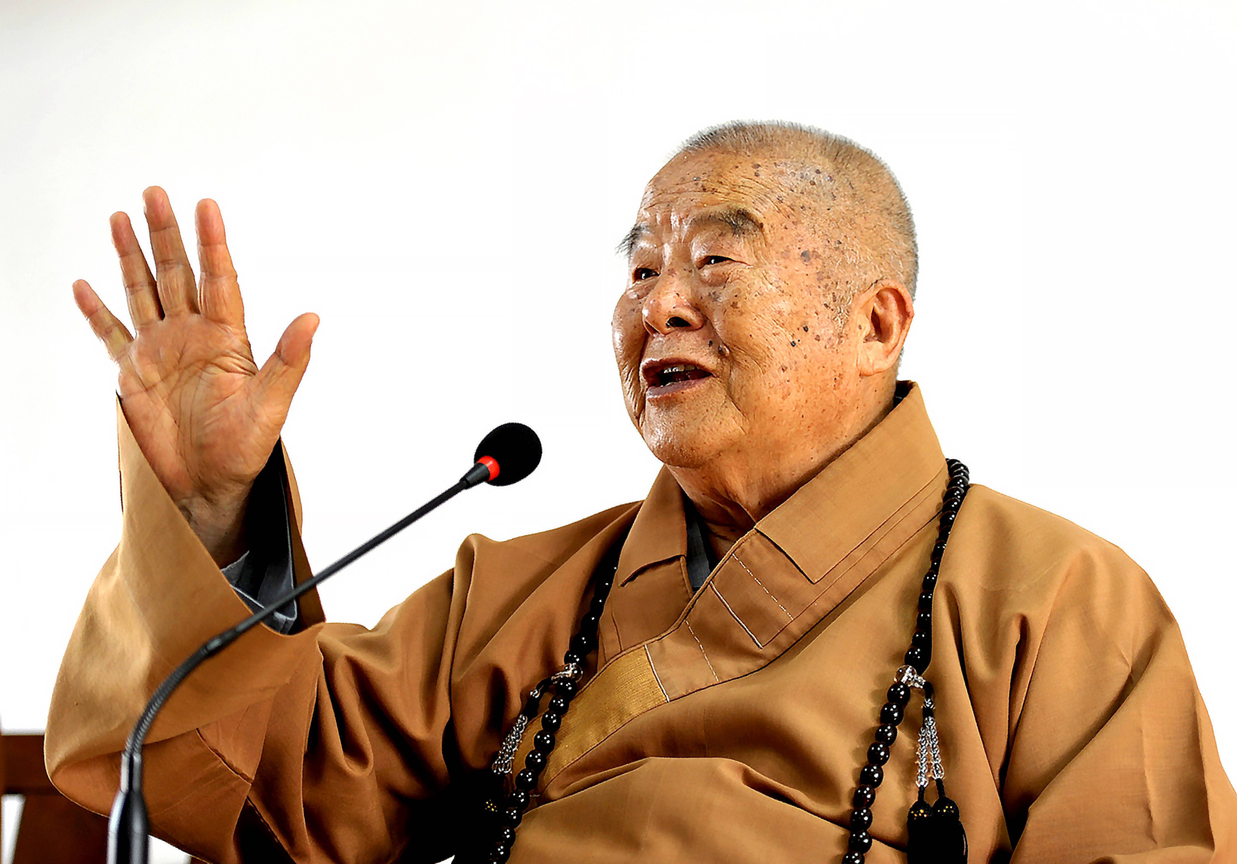 得道高僧星云法师,16幅书法作品展:专家:这字每一笔都是修行