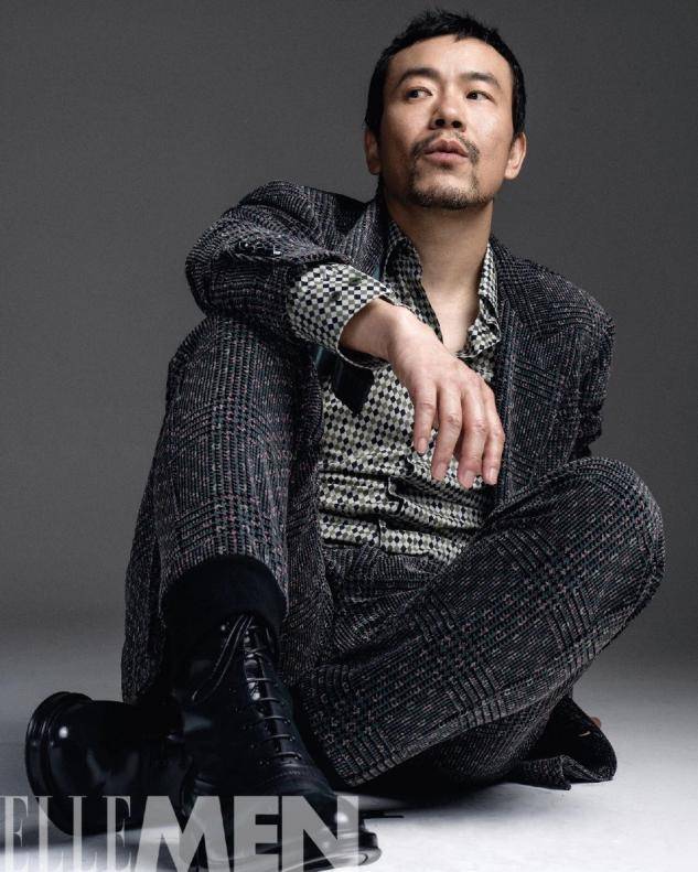 46岁廖凡寸头造型亮相男人味十足这气场小鲜肉真比不了