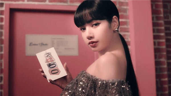 vivo公布s7新代言人潮流女神lisa来了