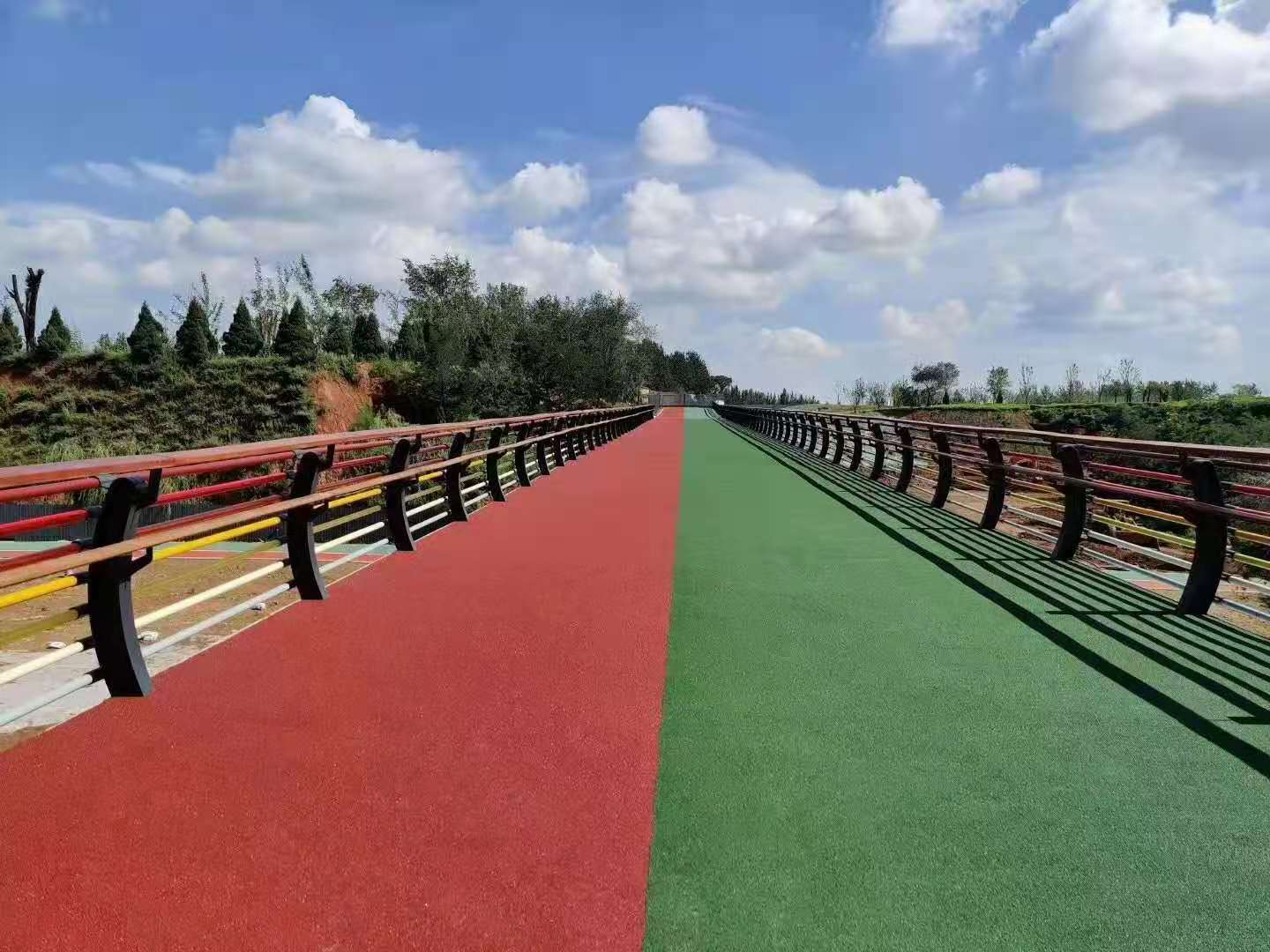 厂家详解路面防滑材料