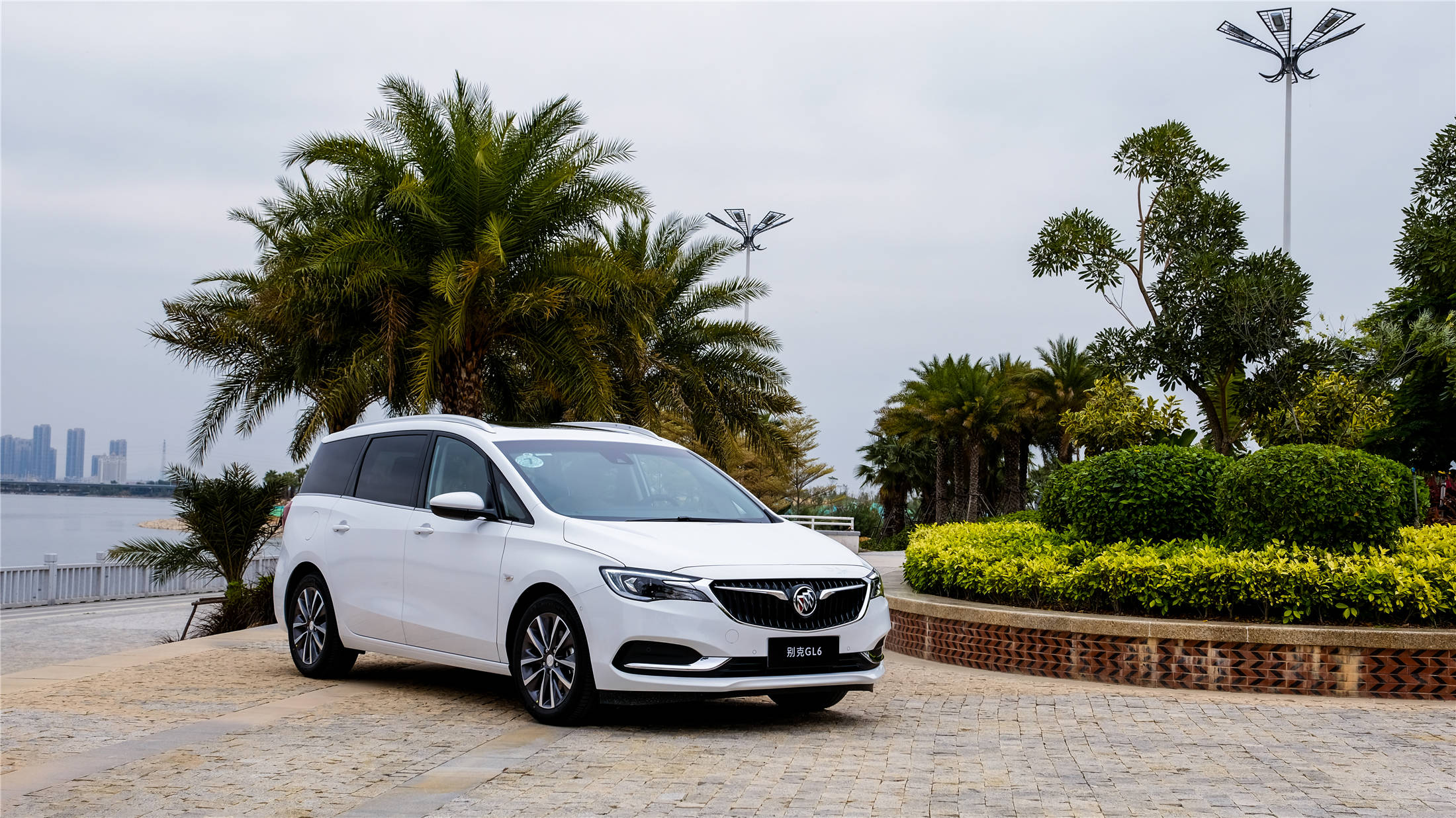 家用mpv不再平淡2021款别克gl6有哪些过人之处