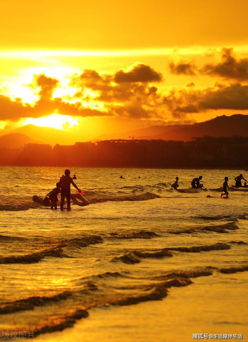 美丽的海边三亚之旅向往的海边生活想要的很简单去不容易得到