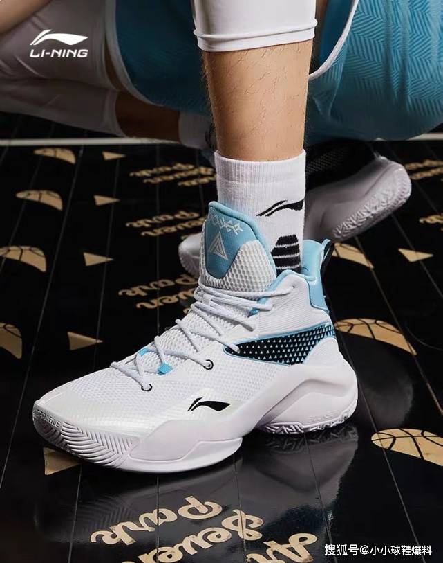 国产篮球鞋空袭7代又是李宁一款实战佳作