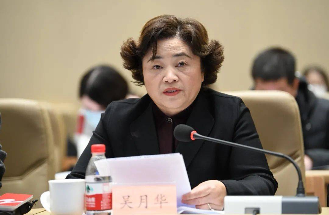 浙江日报政企面对面畅谈浙江省民营企业发展促进条例