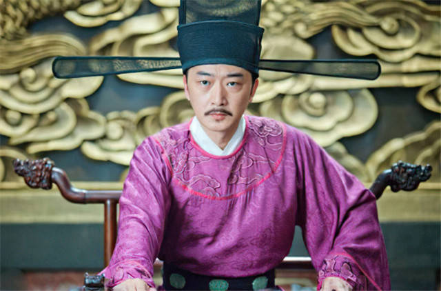 原创赵光义为何这么恨他的嫂子在太祖驾崩当晚她曾说德芳来耶