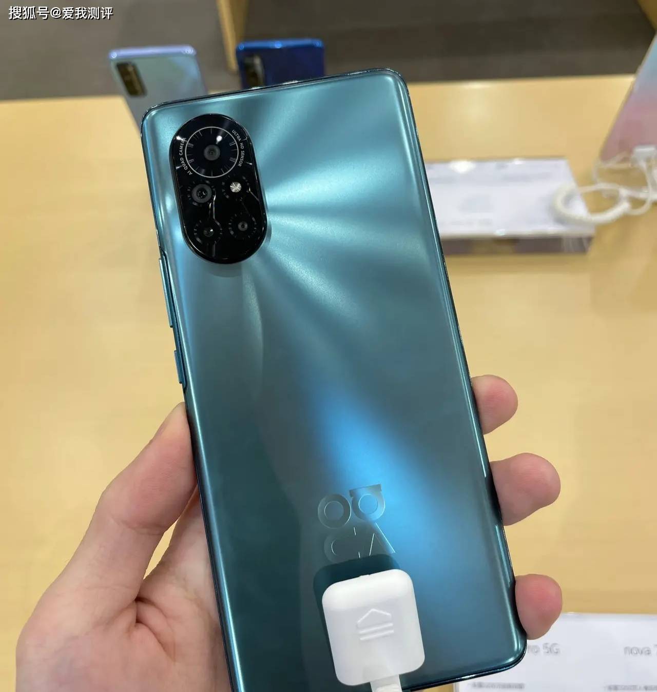 麒麟芯片确定告急,华为nova8采用天玑720_手机搜狐网