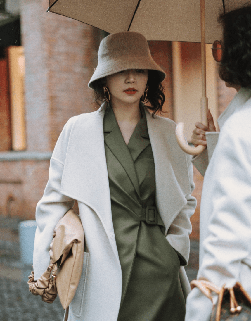 冬天别老戴毛线帽无帽不欢的三木常戴这四款保暖高级显脸小