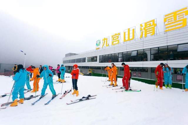 今天，快来九宫山开启你的“今冬第一滑”！