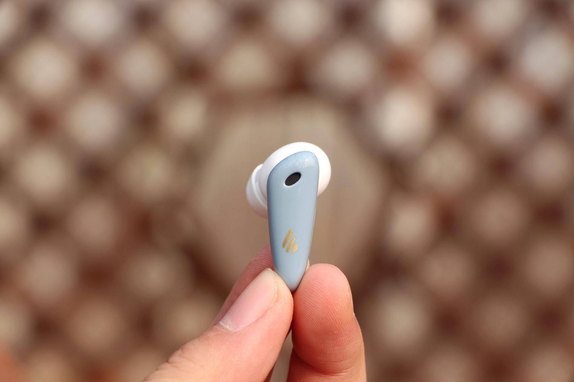 静如雪动若风漫步者funbuds蓝牙耳机