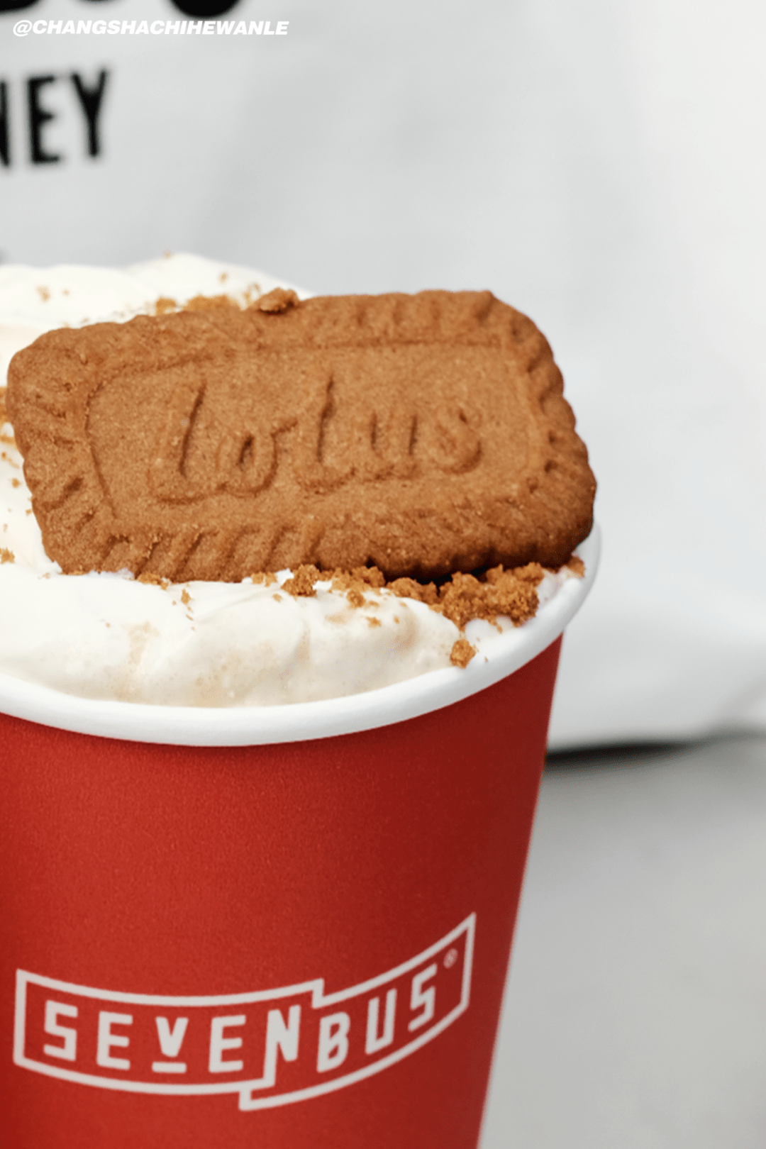 山小种加lotus饼干想要感受更多大师奶茶系列令人沉醉不已口感绵密细