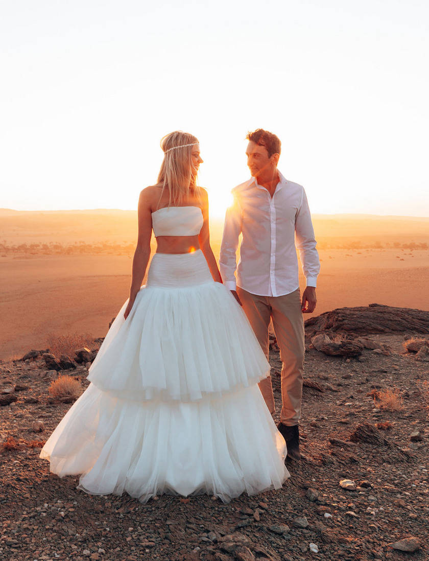 蜜啵婚礼｜跨越非洲纳米比亚的沙漠婚礼