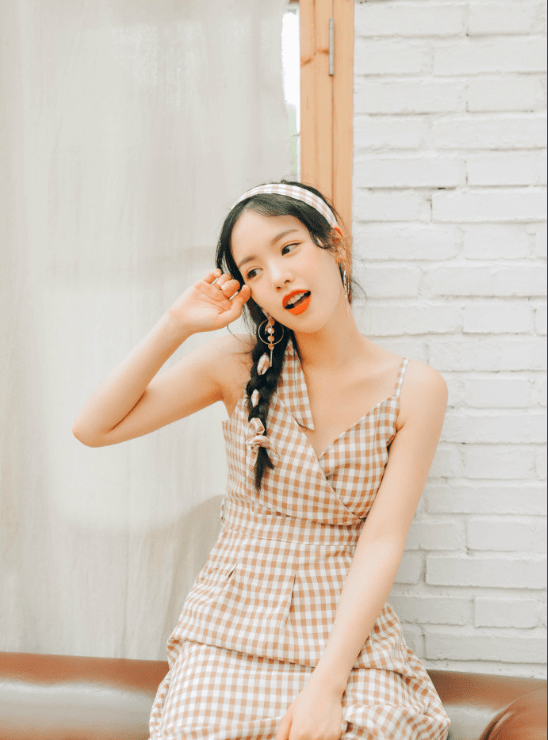 校花的贴身高从第一部到第四部你更喜欢那个女演员