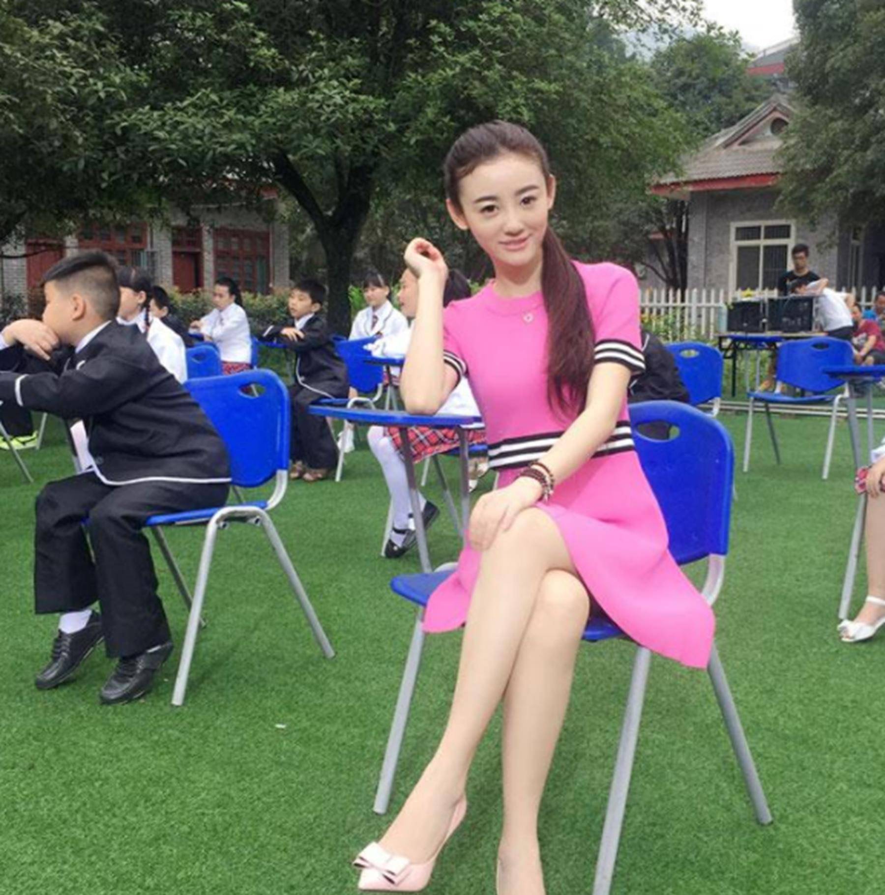 "现实版"樊胜美:一人养活全家8口人,仅26岁全身溃烂去世