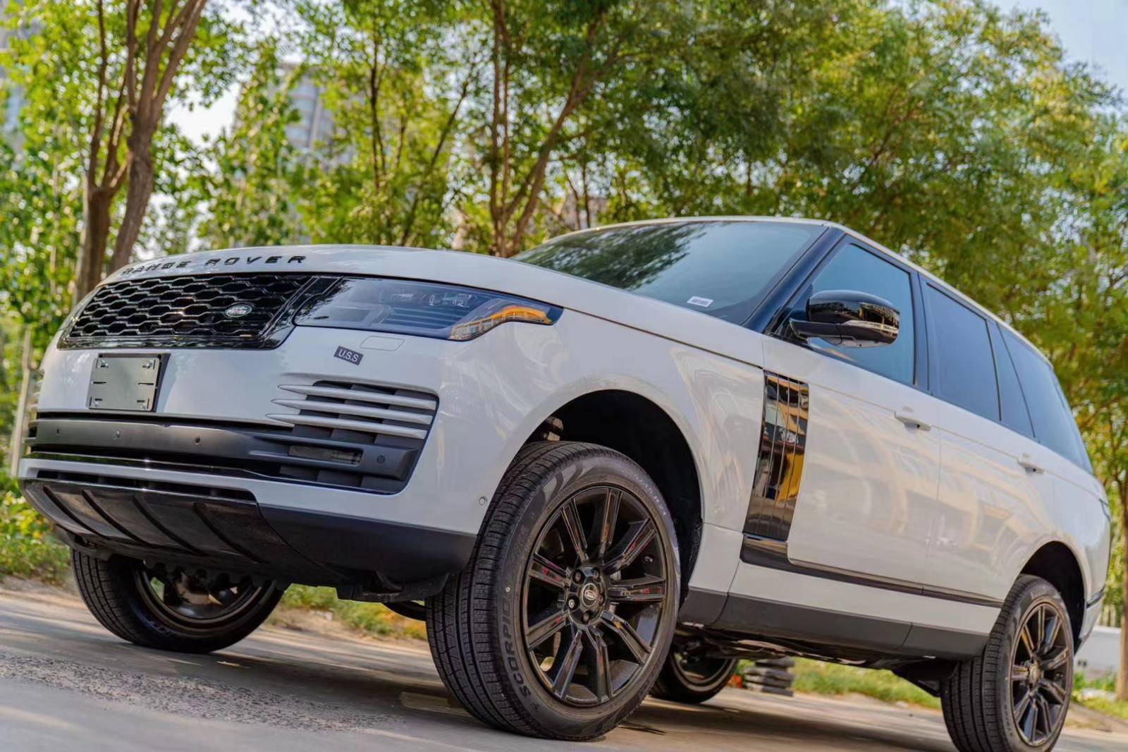 进口路虎揽胜行政hse版奢华suv降促售全国