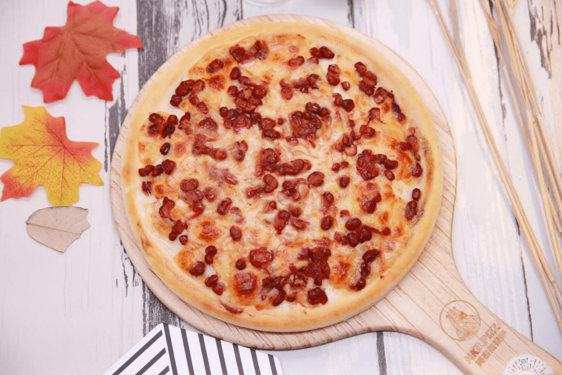 千呼万唤之下香港品牌美客熊披萨餐厅开业啦