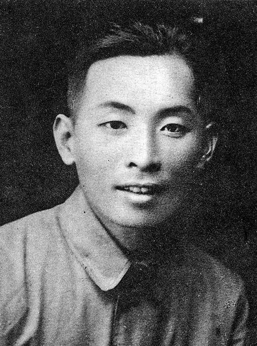 上将叶飞，访问出生地菲律宾，为父母扫墓，菲国礼炮17响欢迎 - 史海钩沉