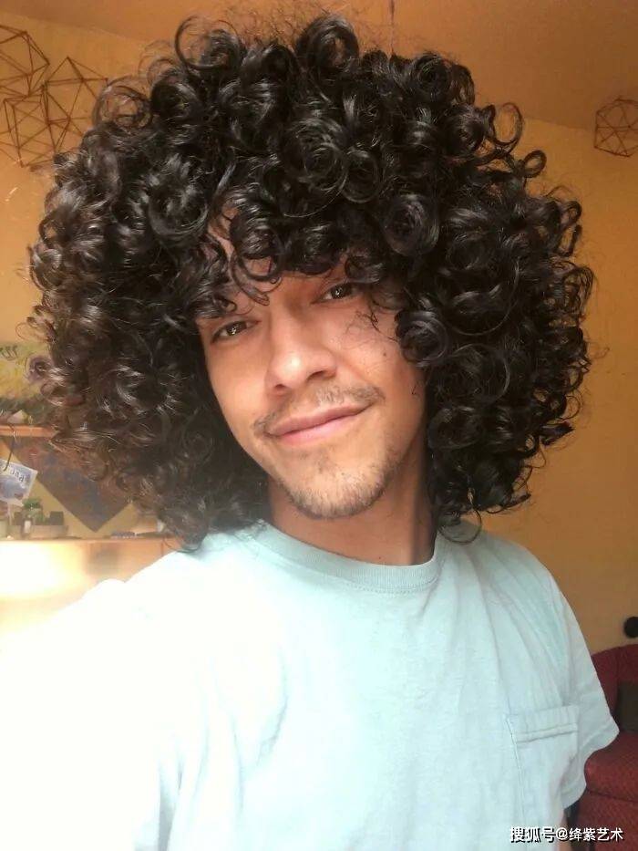 留长发不是女性特权,这22个长发男,67哪个最让你心动?67_男孩子