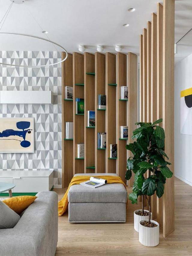 现在书架不流行平铺在墙上了倾斜45做隔断美观实用又省地