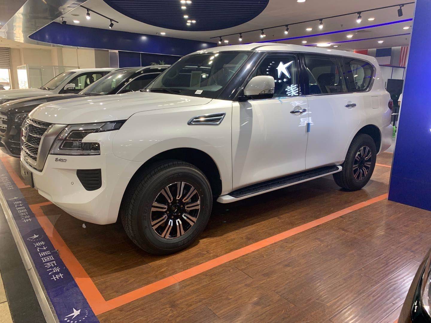 2020款进口日产尼桑途乐火爆降价高效动力