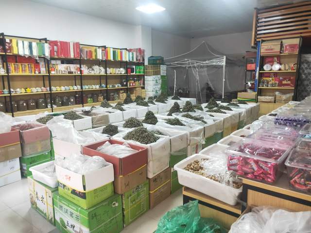 目前為蘭州新區規模較大的現貨成品糧油副食品專業批發交易市場