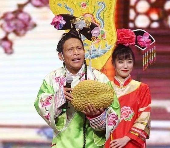 原创喜剧演员宋小宝虽有点丑,但他演技非凡,堪称中国的卓别林