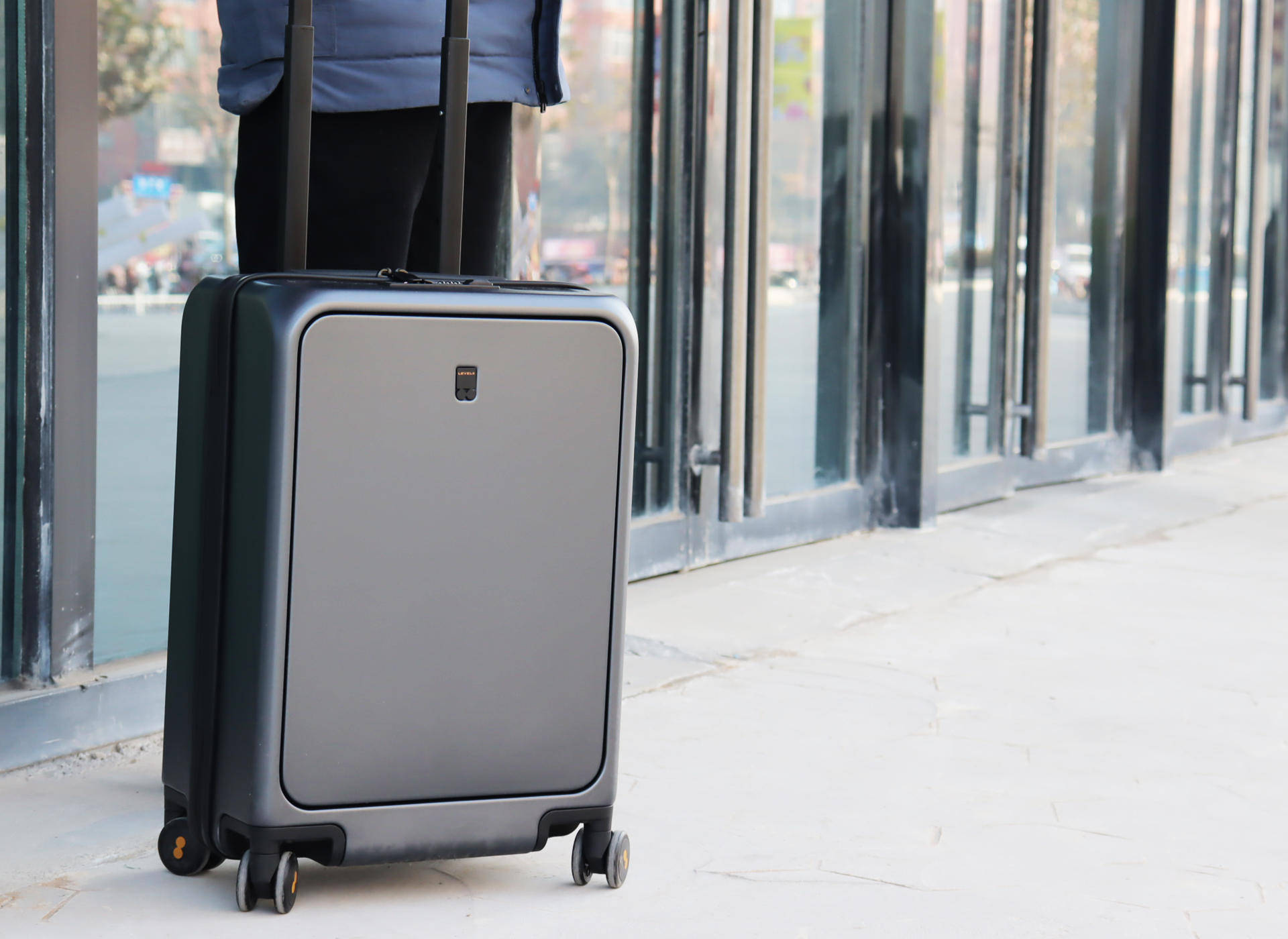 出差旅行首选,地平线8号旅行箱测评体验_行李箱