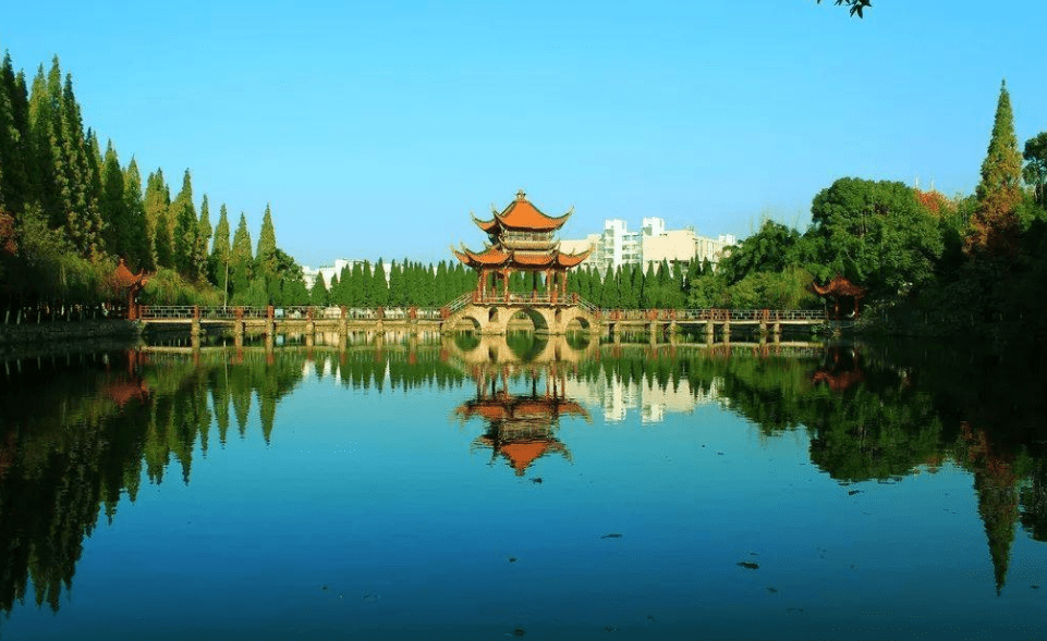 大学生可以转学上海交大转学井冈山大学校方正在办理手续