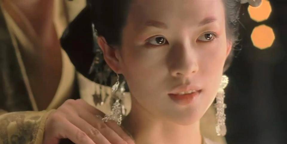 章子怡首部电视剧被群嘲"装嫩",演15岁少女的不少,为何她被骂