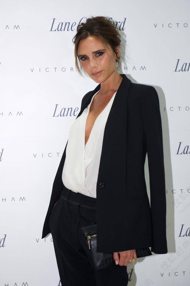 年,五位成员分别是高贵辣妹维多莉亚,恐怖辣妹梅兰妮·布朗(melanie