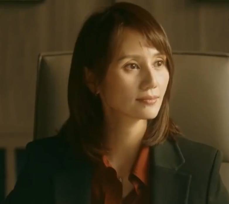 《流金岁月》第33-34集预告:锁锁过得惨,南孙骂谢宏祖,黛茜复出