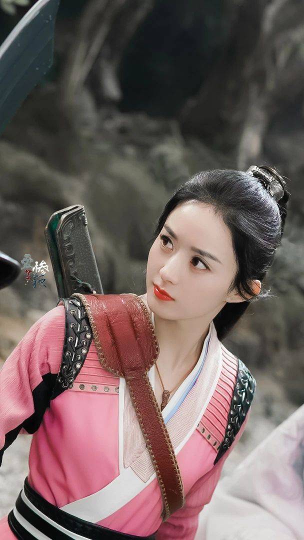 赵丽颖壁纸:周翡女侠英姿飒爽,她把角色演绎得可谓是淋漓尽致_印记