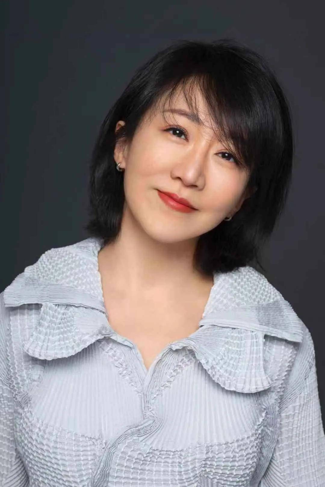 秋微:真正成熟的时候,你才学会如何爱_生活观