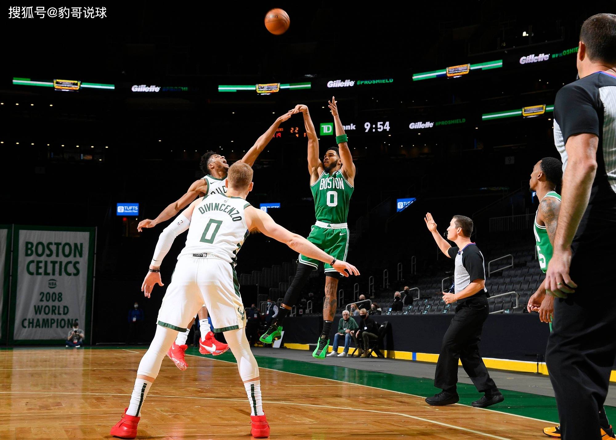 原创nba赛事前瞻雄鹿vs独行侠独行侠剑指五连胜