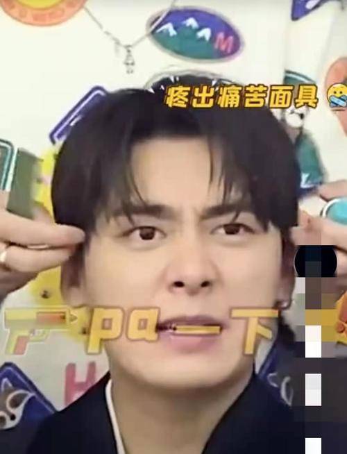 什么时候打耳洞不会痛 9b13f675b2eb45fea41973f9e9f03972.jpeg