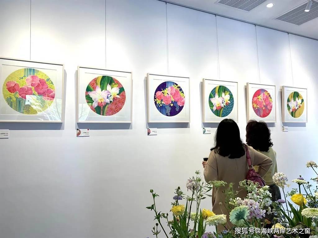 最美丽主持人 白嘉莉台南版画展品味自然花卉植物之美 媒材