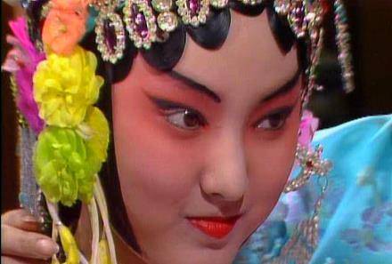 戏子怎么唱 9b224350ec63442fa0dfe5ecf417f443.jpeg