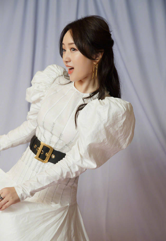 杨钰莹精美壁纸美丽依旧优雅迷人