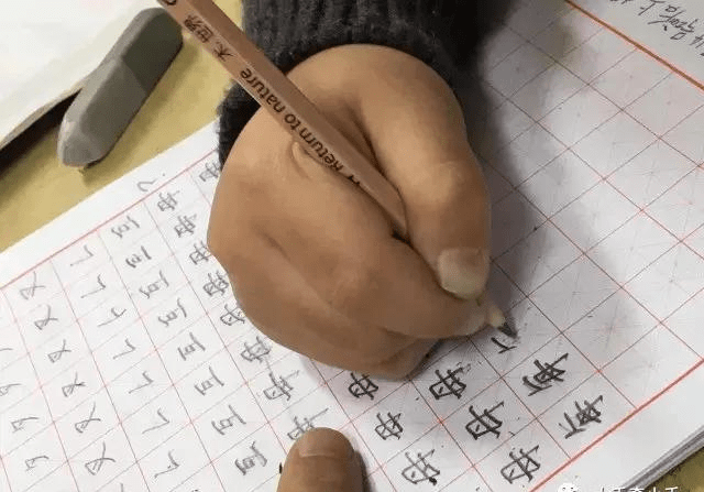 a222fa3555024f63a4790adefa0f9856.png