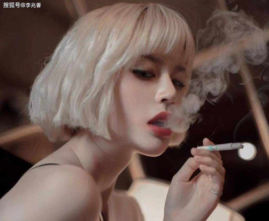 
56个超拽的女生个性网名 个个霸气十足 你想不想用？“ 开云滚球”(图1)