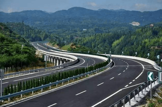陕西将引来一条高速公路，沿途咸阳等城市县区，将喜迎机遇