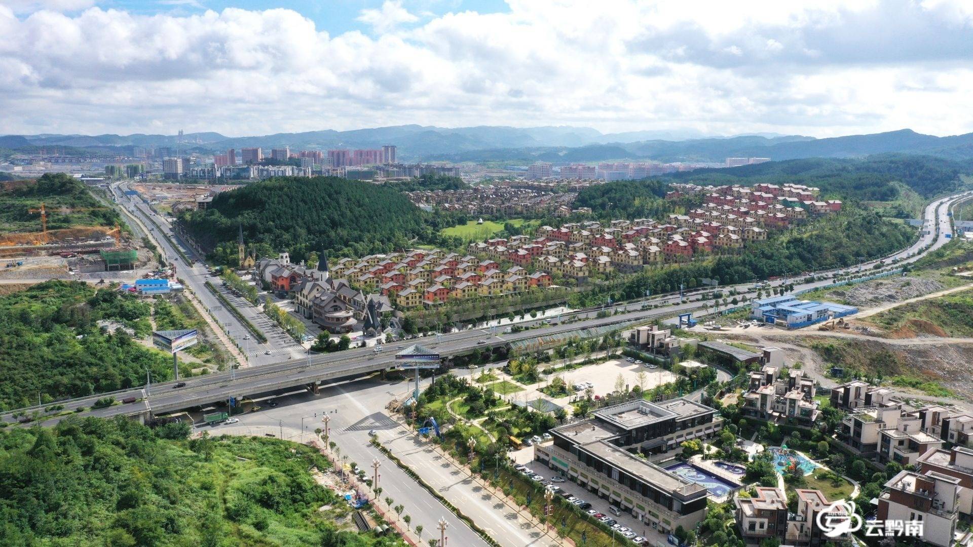 龙里GDP_龙里大草原图片