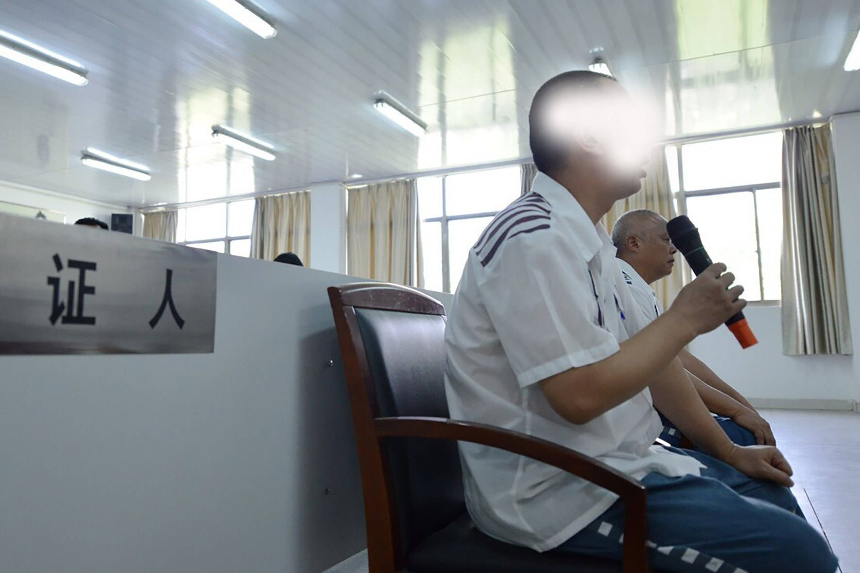 监狱里的人经常打架?那是你电影看多了,我来告诉你真相_打人