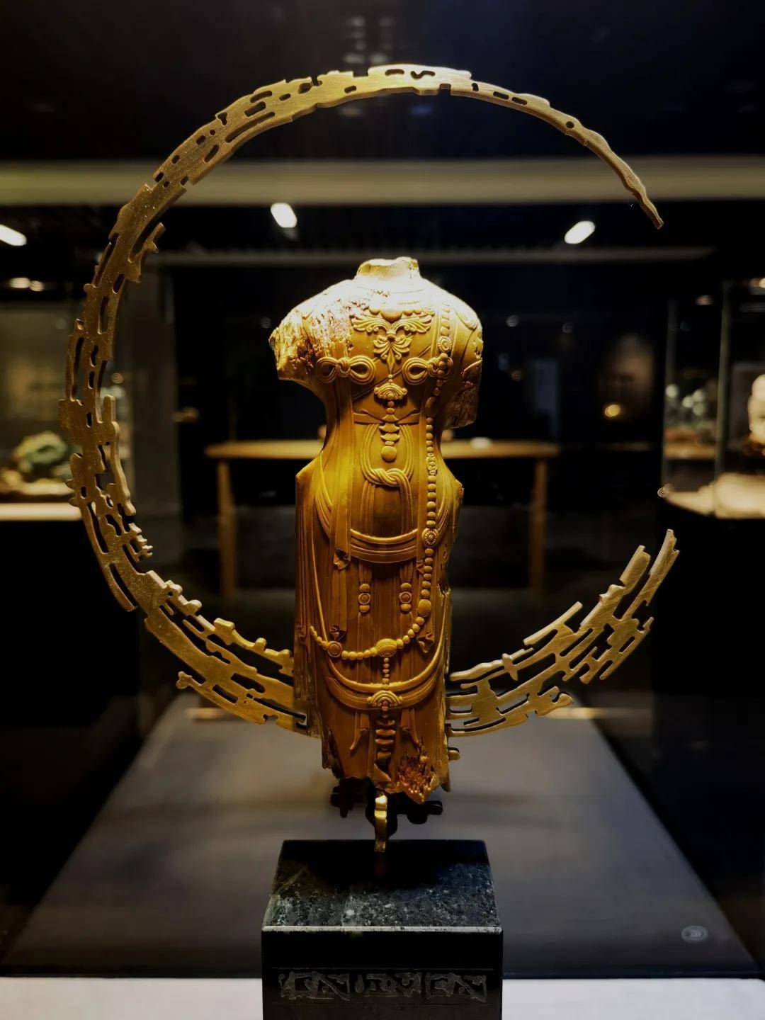 汴梁艺术|大师风范 精神传承:侯晓锋,王志戈玉雕展品赏析